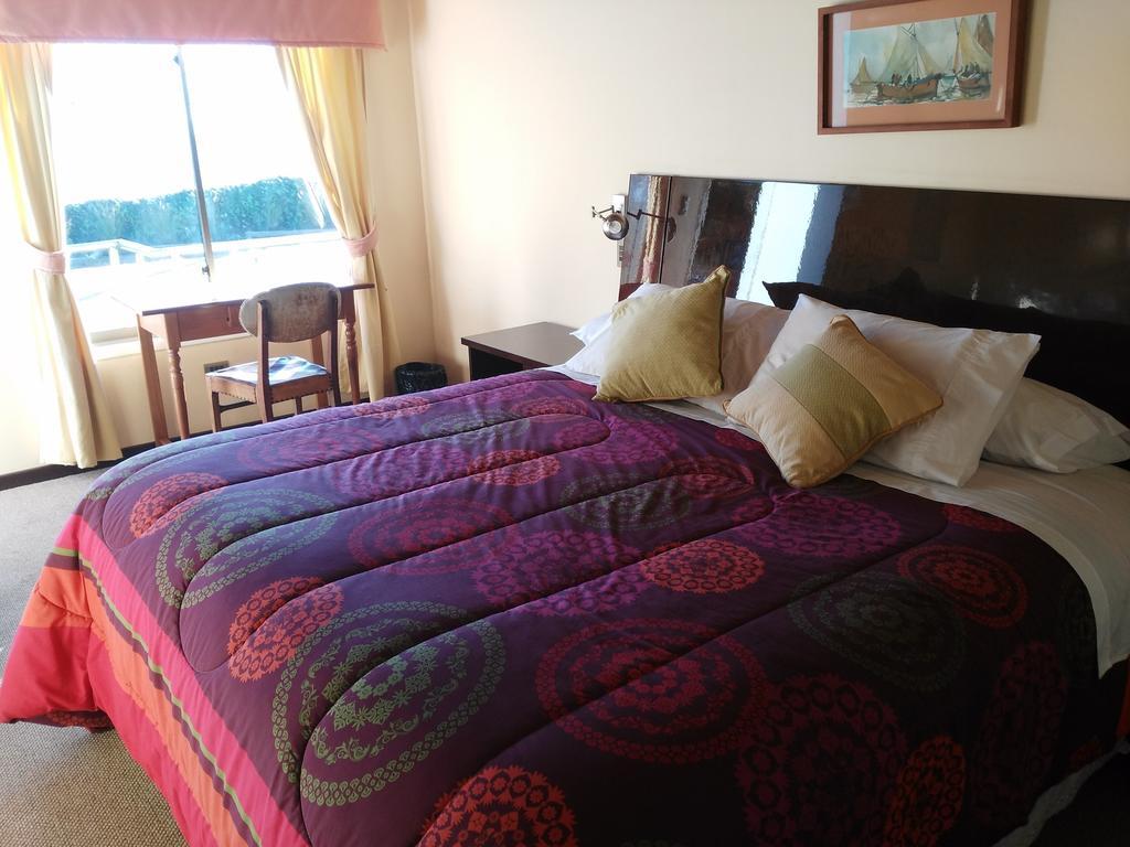 Hotel Puerto Mayor 圣安东尼奥 外观 照片