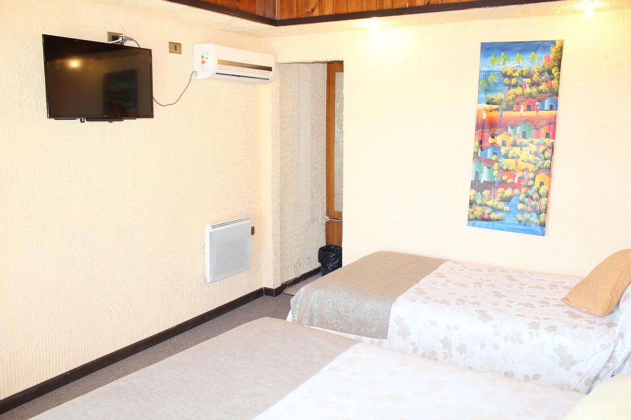 Hotel Puerto Mayor 圣安东尼奥 外观 照片